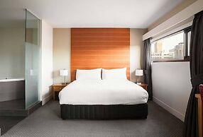 The Old Woolstore Apartment Hotel