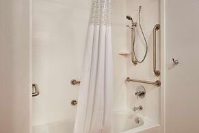 Hampton Inn & Suites Cleveland/Independence