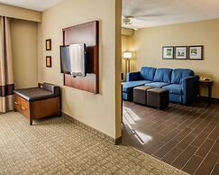 Comfort Suites