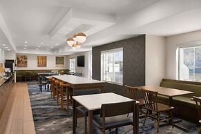 Fairfield Inn & Suites by Marriott Chicago Naperville/Aurora