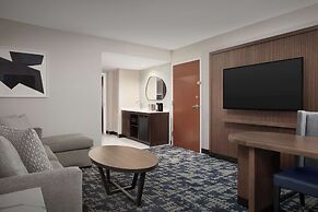 Embassy Suites by Hilton Dallas Near the Galleria