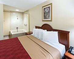 Econo Lodge Hillsboro I-35
