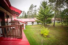 Lumberjack Inn