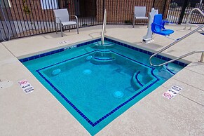 Holiday Inn Express & Suites Phoenix - Tempe by IHG