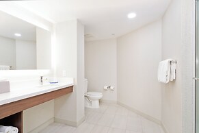Holiday Inn Express & Suites Phoenix - Tempe by IHG