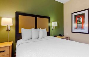 Extended Stay America Select Suites Providence Airport