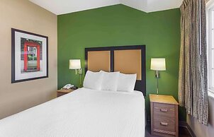 Extended Stay America Select Suites Providence Airport