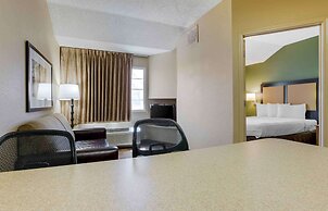 Extended Stay America Select Suites Providence Airport