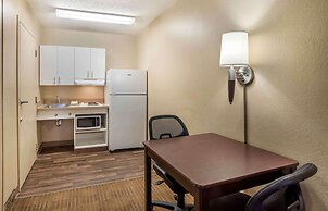 Extended Stay America Suites Fresno North