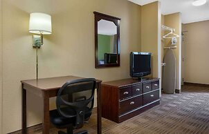 Extended Stay America Suites Fresno North