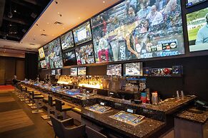 Gold Strike Casino Resort