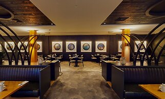 Clayton Hotel Dublin Airport Central