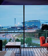 Clayton Hotel Dublin Airport Central