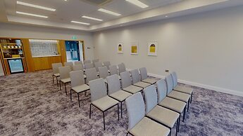 Clayton Hotel Dublin Airport Central