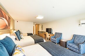 Distinction Hamilton Hotel & Conference Centre