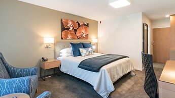 Distinction Hamilton Hotel & Conference Centre