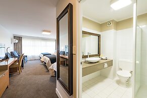 Distinction Hamilton Hotel & Conference Centre