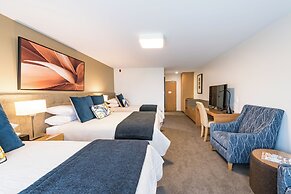 Distinction Hamilton Hotel & Conference Centre