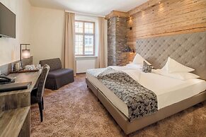 Hotel Goldener Adler, BW Signature Collection
