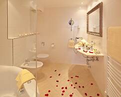 Hotel Goldener Adler, BW Signature Collection