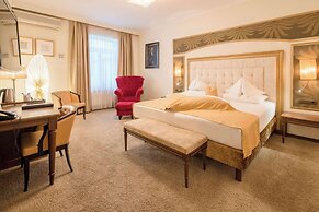 Hotel Goldener Adler, BW Signature Collection