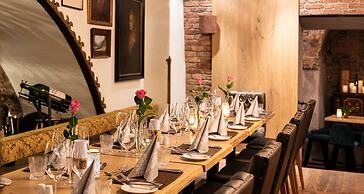 Hotel Goldener Adler, BW Signature Collection