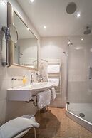 Hotel Goldener Adler, BW Signature Collection