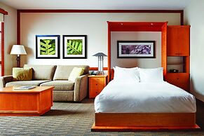 Pan Pacific Whistler Mountainside