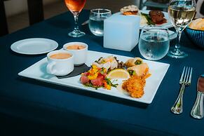 Amsterdam Manor Beach Resort