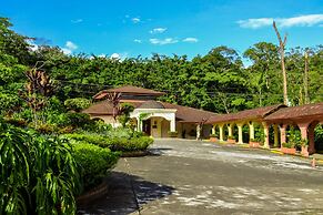 Hotel El Tucano Resort & Thermal Spa