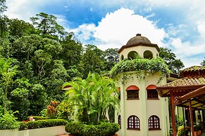 Hotel El Tucano Resort & Thermal Spa