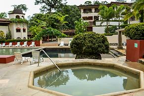 Hotel El Tucano Resort & Thermal Spa