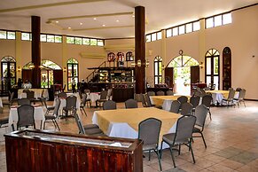 Hotel El Tucano Resort & Thermal Spa