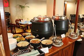 Prime Plaza Hotel - Purwakarta