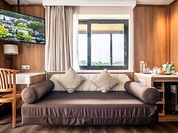 Novotel Bogor Golf Resort & Convention Center