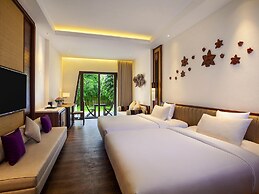 Novotel Bogor Golf Resort & Convention Center