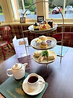 Dryburgh Abbey Hotel