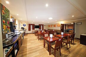 Holiday Inn Express Glenrothes by IHG