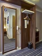 Holiday Inn Express Glenrothes by IHG