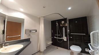 Holiday Inn Express Glenrothes by IHG