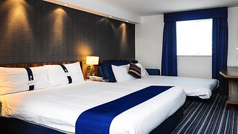 Holiday Inn Express Glenrothes by IHG