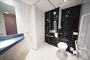 Holiday Inn Express Glenrothes by IHG