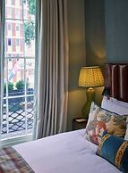 Tophams Hotel