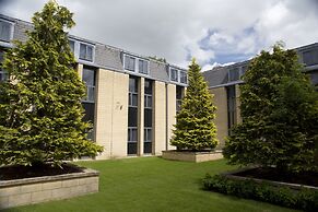 Bailbrook House