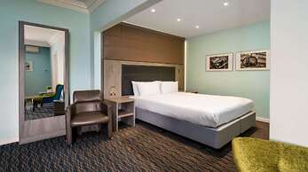 London Chigwell Prince Regent Hotel, BW Signature Collection
