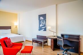 Fiesta Inn Express Perinorte