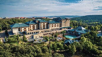 Michlifen Resort & Golf