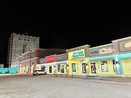 Aquarius Beach Tower