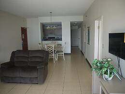 Aquarius Beach Tower