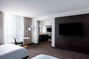 New York Marriott at the Brooklyn Bridge